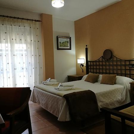 Hostal Turnat Béjar Екстериор снимка